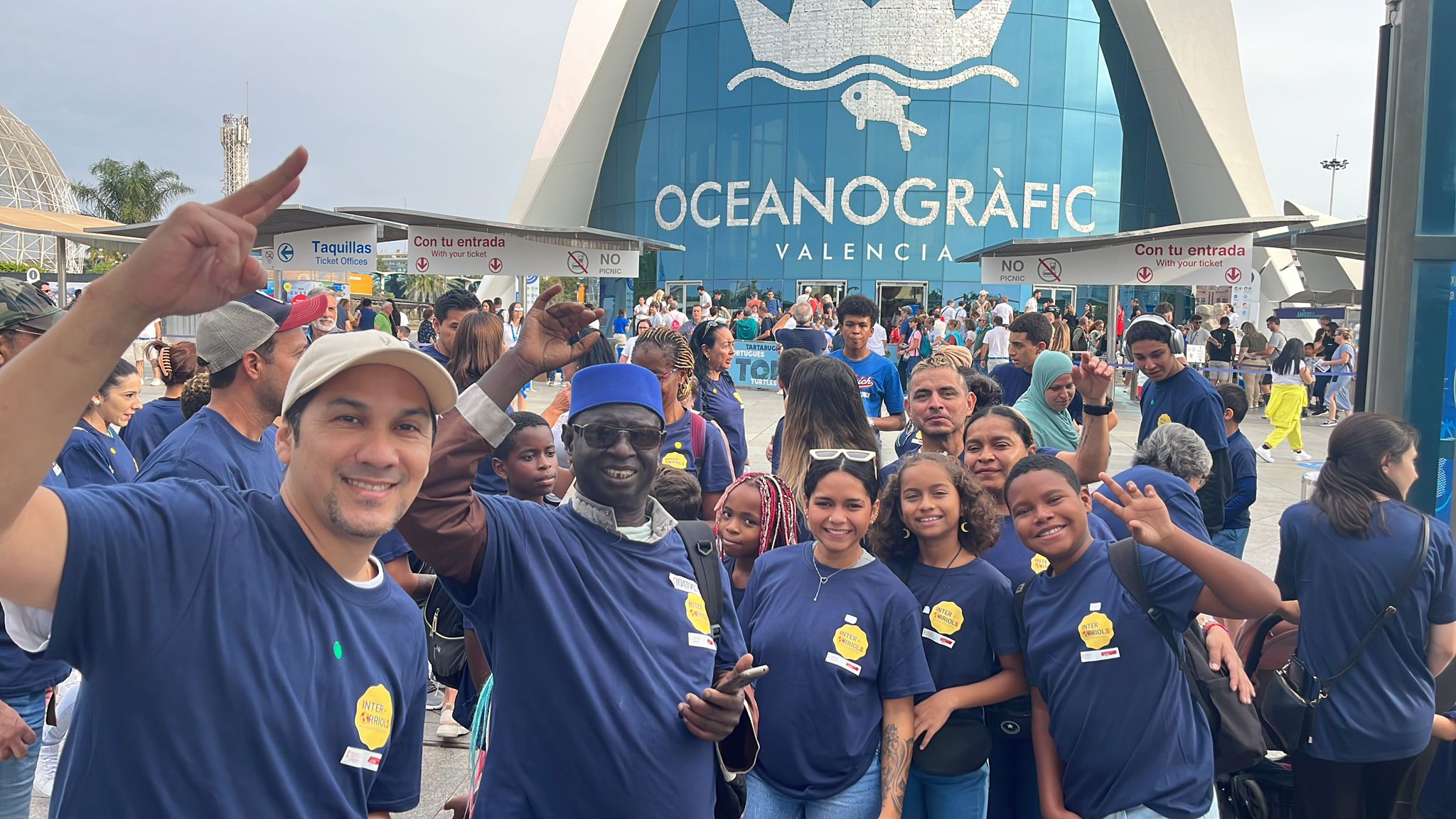 Ocio intercultural e intergeneracional: visita al Oceanogrâfic